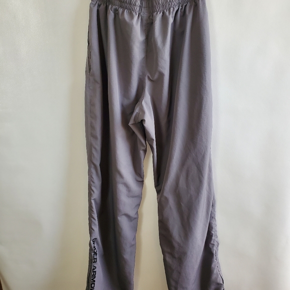 Men’s Under Armour Loose Heatgear Gray Pants Size Medium - Picture 6 of 13